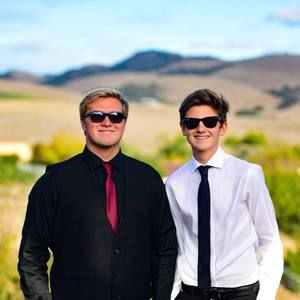 Meet your Posher, Maxwell